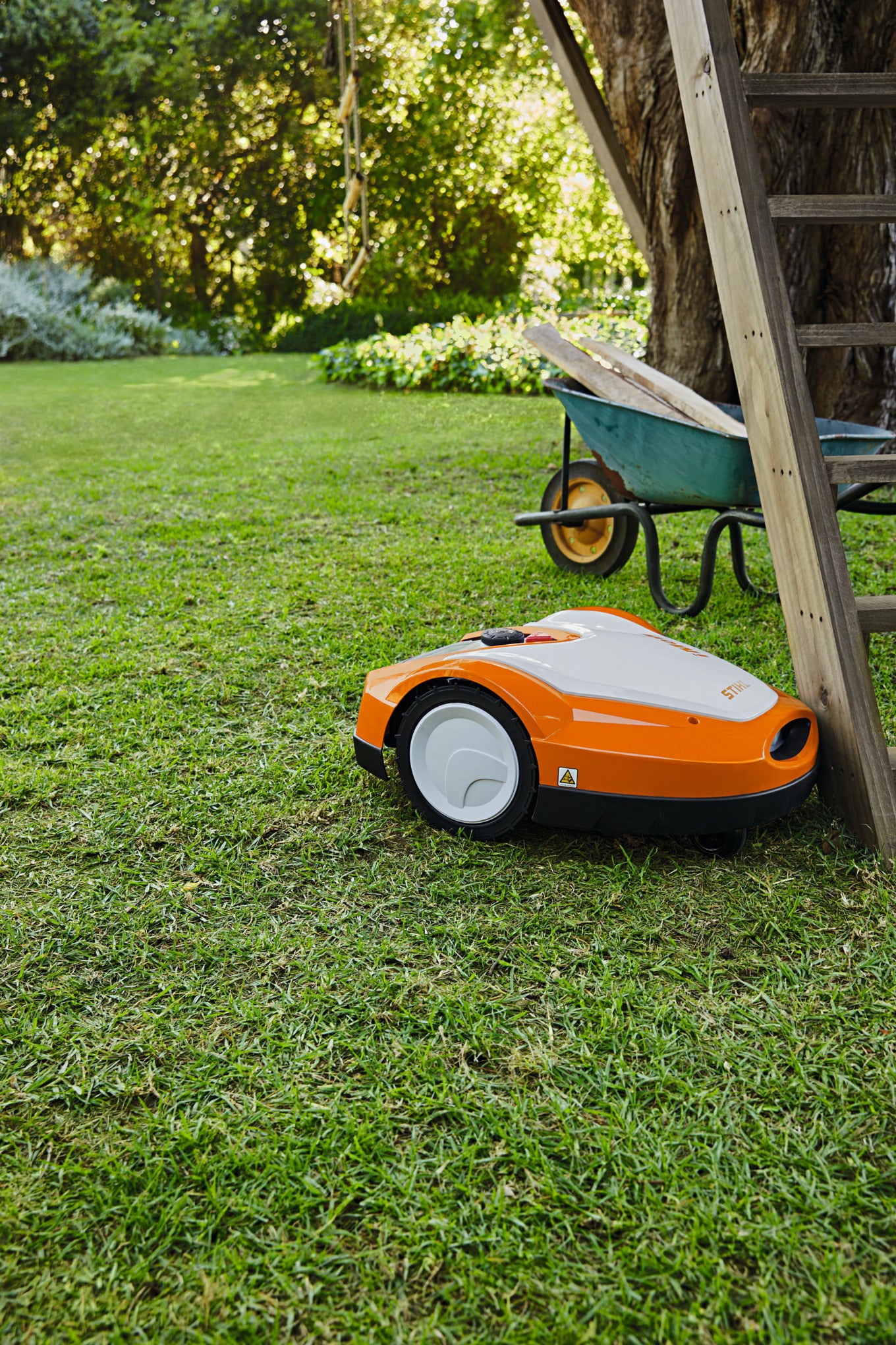 Robotic Lawn Mower Rmi 632 Pc Price STIHL® RMI 632